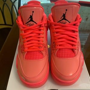 6.5 women’s retro 4’s neon pink
